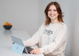 Market Intelligence Social Media